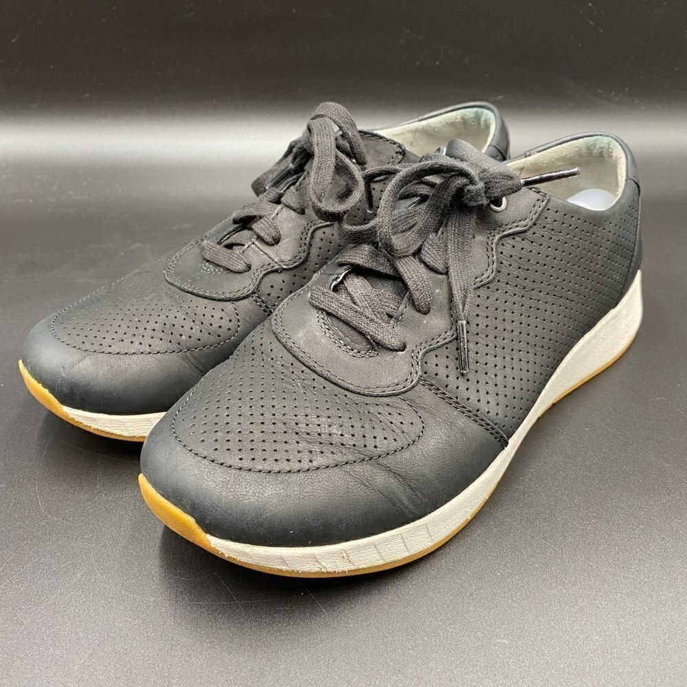 Dansko Christina Black Sneakers Women's Size 40/U.S. 9.5